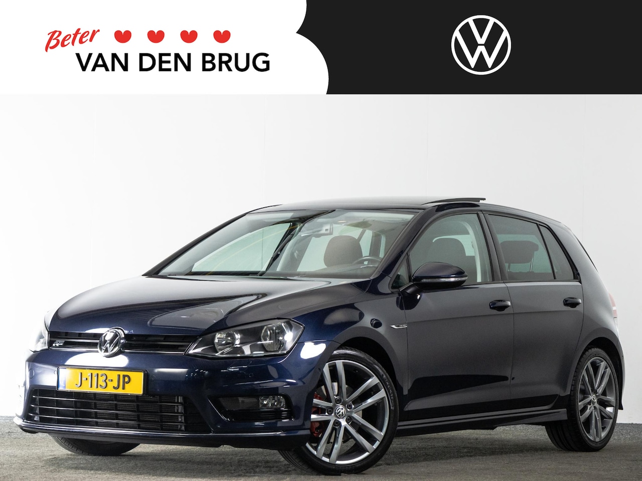 Volkswagen Golf - Highline R-Line 1.4 TSI ACT 150pk AUTOMAAT | Panorama-dak | Navigatie | Stoelverwarming | - AutoWereld.nl