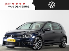 Volkswagen Golf - Highline R-Line 1.4 TSI ACT 150pk AUTOMAAT | Panorama-dak | Navigatie | Stoelverwarming |