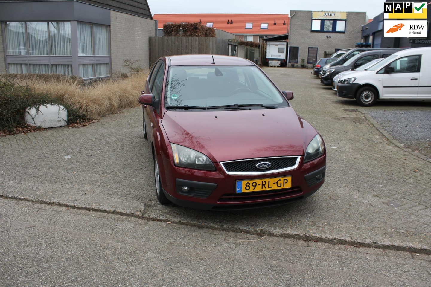 Ford Focus - 1.6-16V First Edition 1.6-16V First Edition - AutoWereld.nl