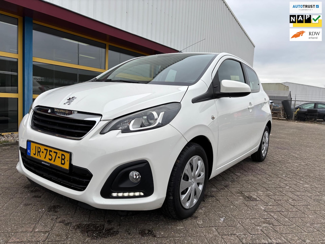 Peugeot 108 - 1.0 e-VTi Active AIRCO - AutoWereld.nl