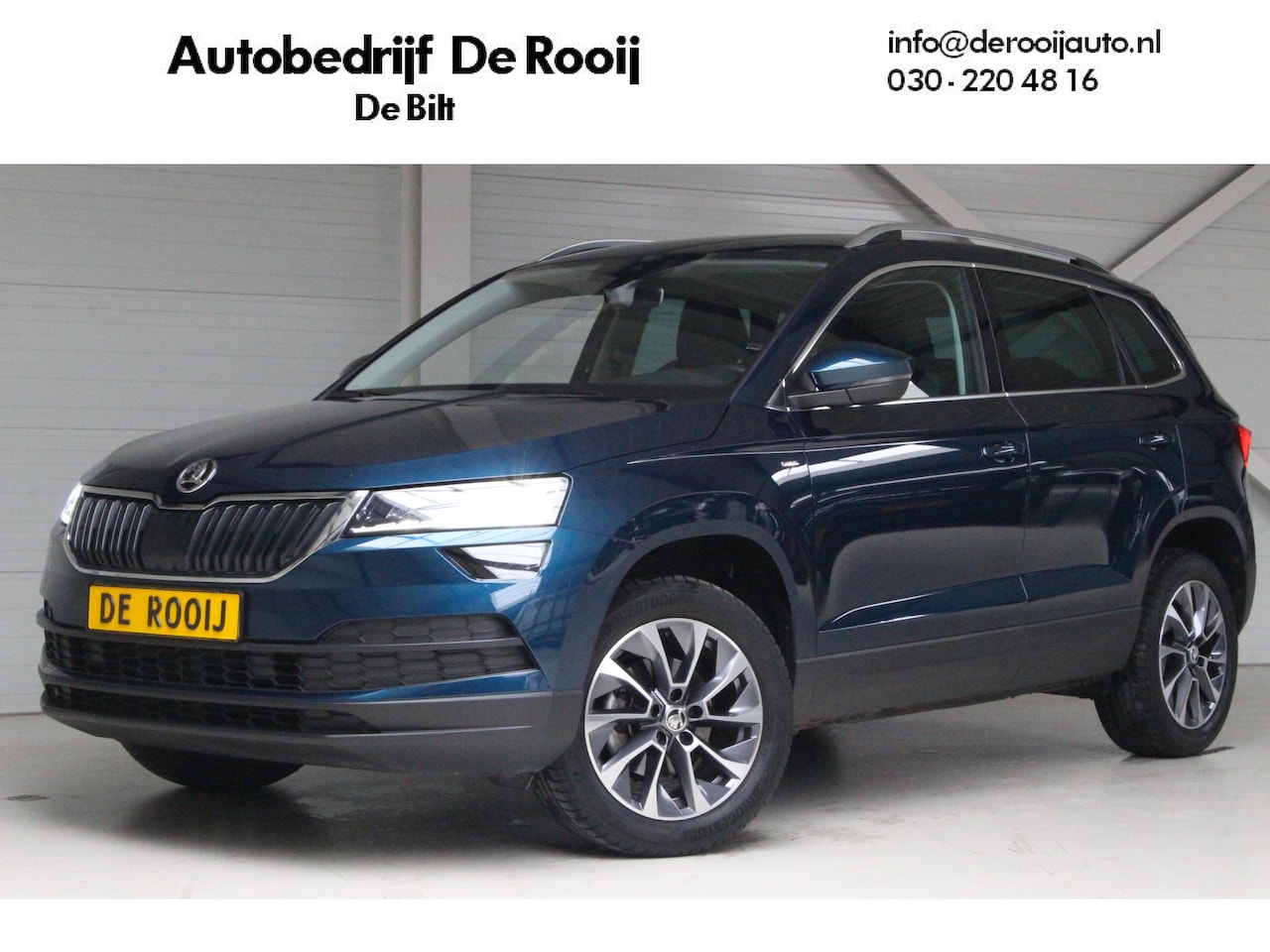 Skoda Karoq - 1.0 TSI Ambition Navigatie | Trekhaak | Dodehoek assistent | Stoelverwarming - AutoWereld.nl