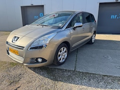 Peugeot 5008 - 1.6 VTi ST 5p