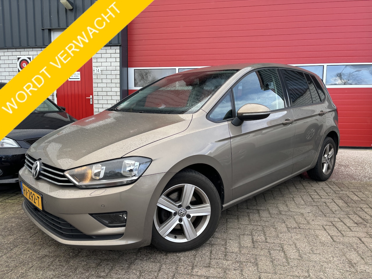 Volkswagen Golf Sportsvan - 1.2 TSI Trendline STOELVERW / CLIMA / PDC / ELEK RAMEN / HOGE INSTAP! - AutoWereld.nl