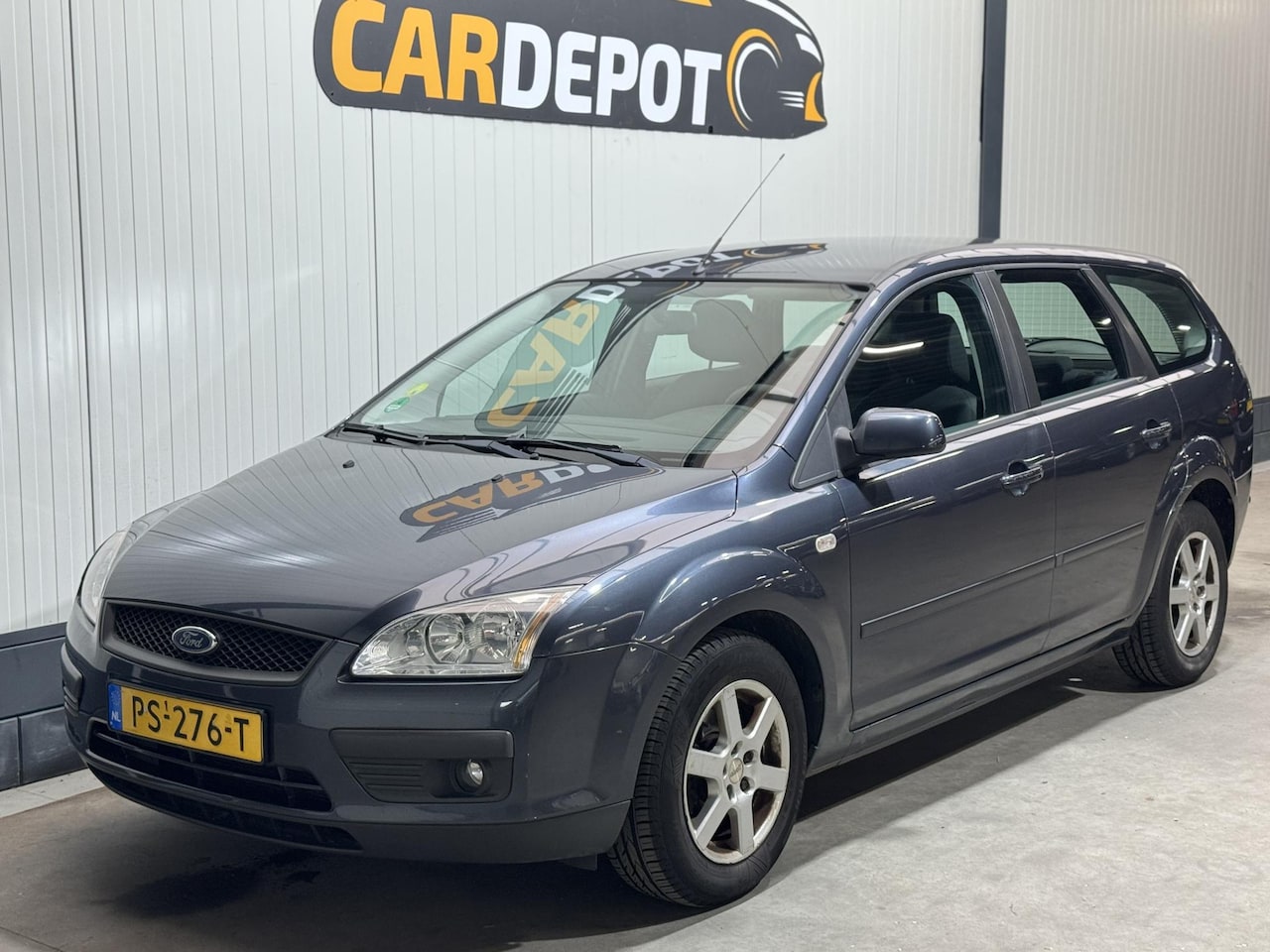 Ford Focus Wagon - 1.6-16V Ambiente 1.6-16V Ambiente - AutoWereld.nl