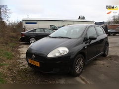 Fiat Grande Punto - 1.3 M-Jet Actual MOTOR STUK/ENGINE BROKEN