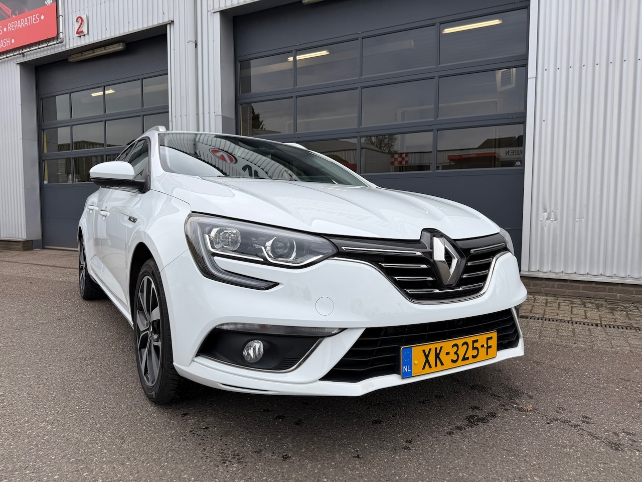 Renault Mégane Estate - 1.3 TCe Bose|rijklaar prijs - AutoWereld.nl