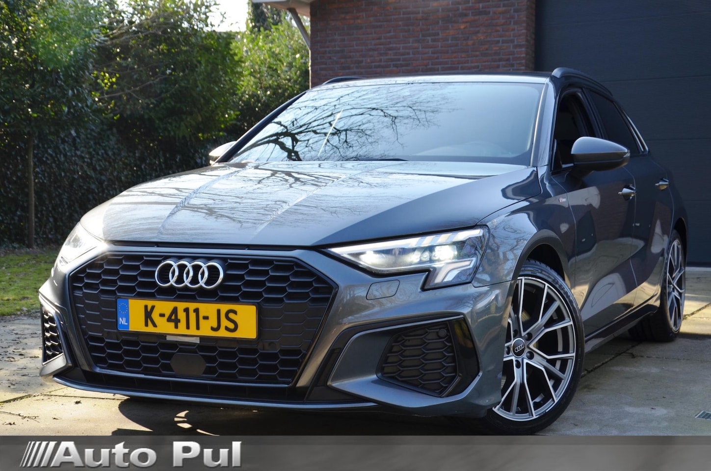 Audi A3 Sportback - 30 TFSI S edition Automaat/Navi/Pdc/Ecc/Virtual cockpit/Privacy glass/Cr-Controle/18-Inch - AutoWereld.nl