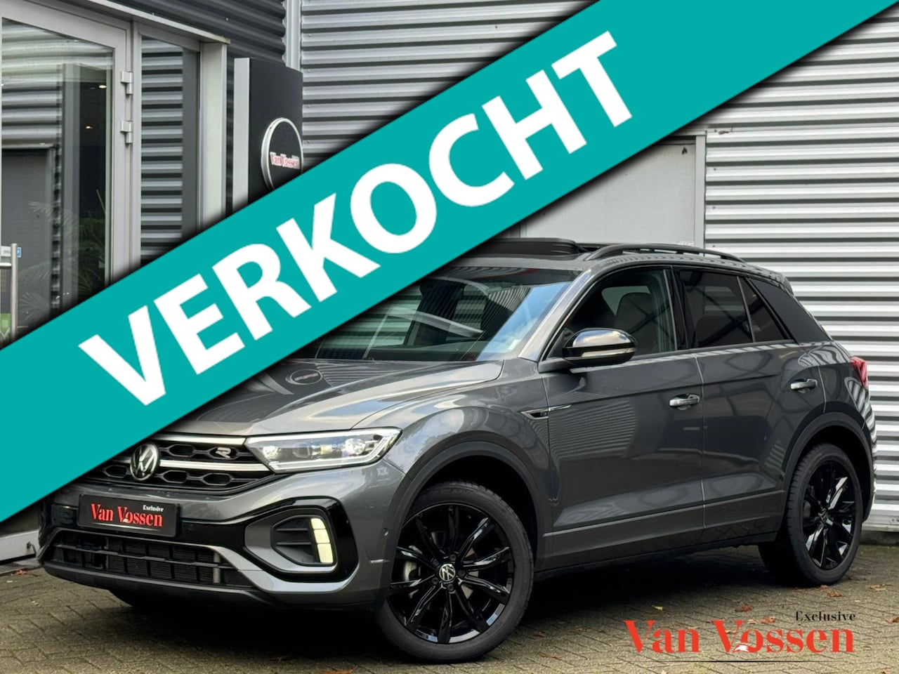 Volkswagen T-Roc - 1.5 TSI R-Line Blackstyle|Pano|Camera|Navi|IQ Lights|Virtual| - AutoWereld.nl