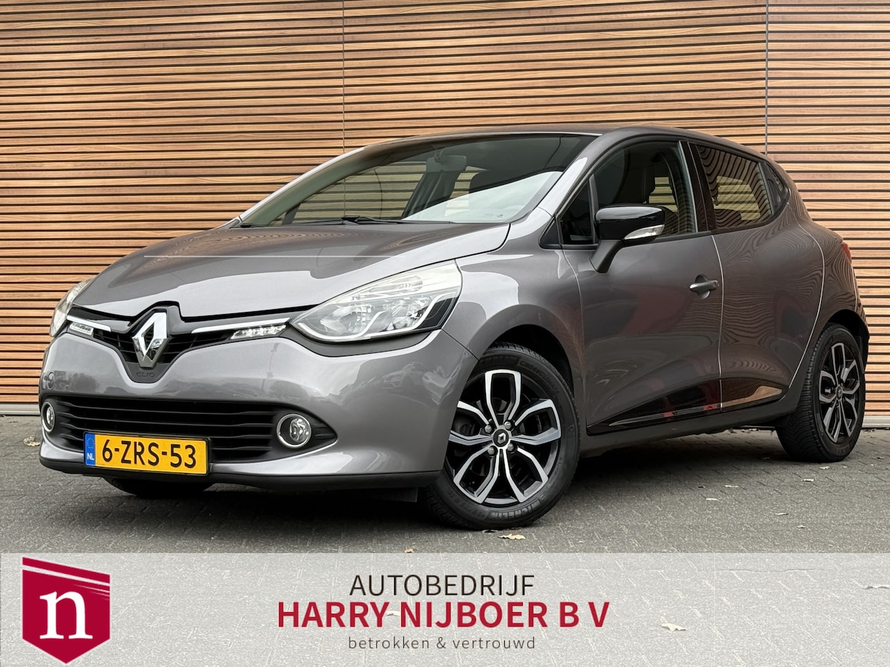 Renault Clio - 1.2 Expression Navi / Arico / Lm Velgen / All season banden! - AutoWereld.nl