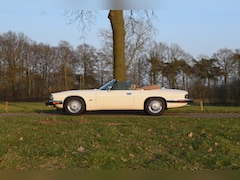 Jaguar XJS - 4.0 XJS Convertible Convertible Automatic – Glacier White – 24.646miles – Y1993