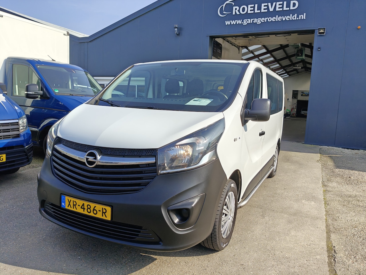 Opel Vivaro Combi - 1.6 CDTI L1H1 ecoFLEX 1.6 CDTI L1H1 ecoFLEX - AutoWereld.nl