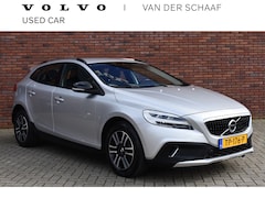 Volvo V40 Cross Country - T3 153PK Automaat Edition+ | Stoelverwarming | Trekhaak | Parkeersensoren voor + achter |