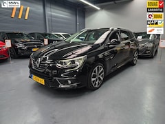 Renault Mégane Estate - 1.3 TCe Bose PANORAMA CARPLAY LED XL SCHERM NAP NL AUTO