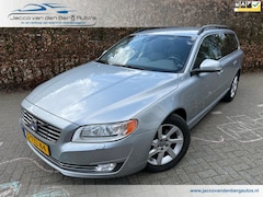 Volvo V70 - 1.6 T4 Nordic+ I Leer I Xenon I Navi I