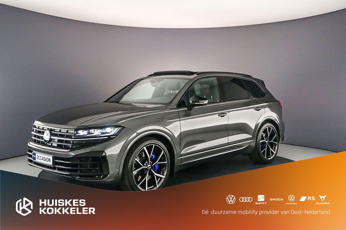 Volkswagen Touareg - R 3.0 TSI eHybrid 462pk Tiptronic Trekhaak, Panoramadak, Lederen bekleding, Luchtvering, H - AutoWereld.nl