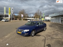 Volkswagen Passat - 2.0 FSI Highline nieuwe APK