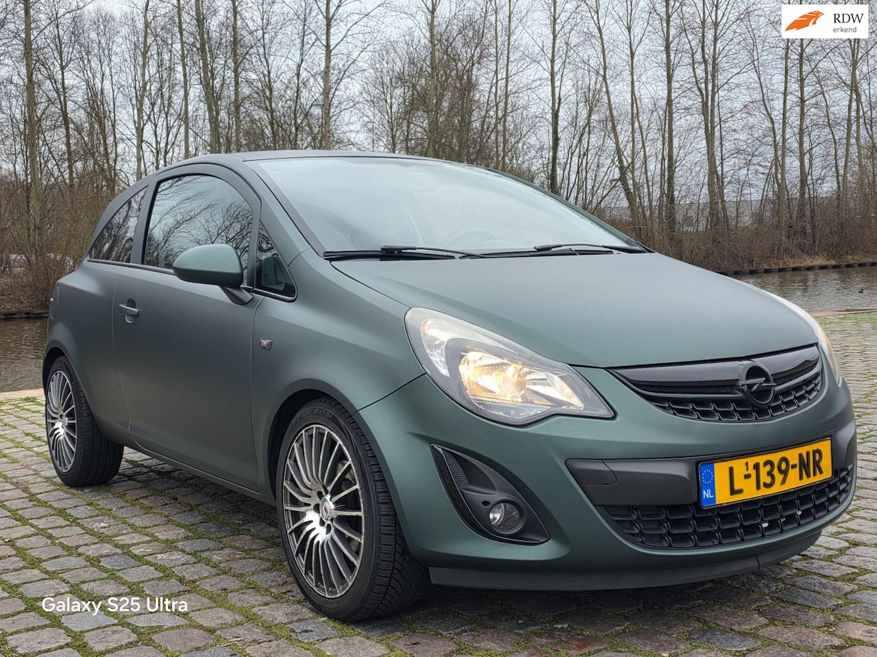 Opel Corsa - 1.2-16V Color Edition Gewrapt LPG G3 airco elektrische ramen cv op afs - AutoWereld.nl