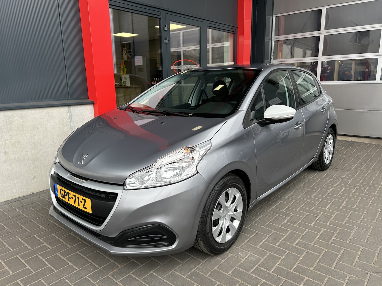 Peugeot 208 - 1.2 PureTech Like 1.2 PureTech Like - AutoWereld.nl