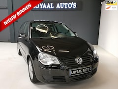 Volkswagen Polo - 1.4-16V Optive | AIRCO | CRUISE | PDC | ELEK.RAMEN | NAP | APK