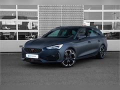 CUPRA Leon Sportstourer - 1.4 e-Hybrid VZ 245 pk Performance | Camera | Carplay | Navigatie | Stoel- en stuurverwarm