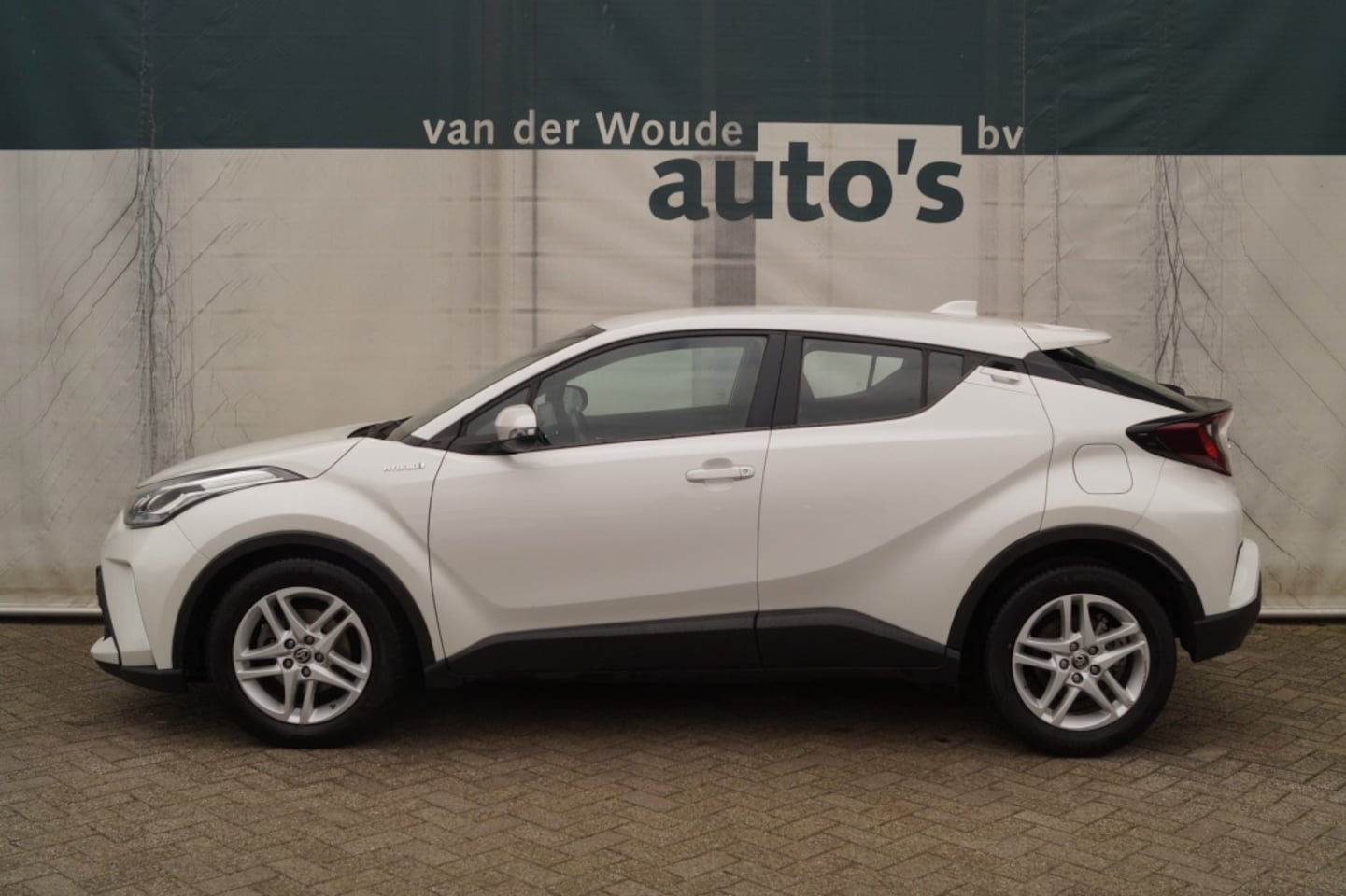 Toyota C-HR - 1.8 Hybrid Automaat Active - AutoWereld.nl