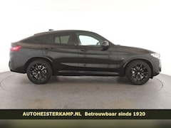 BMW X4 - xDrive30d M Sport 286 PK ACC Live Cockpit 20 Inch Panoramadak Sportstoelen