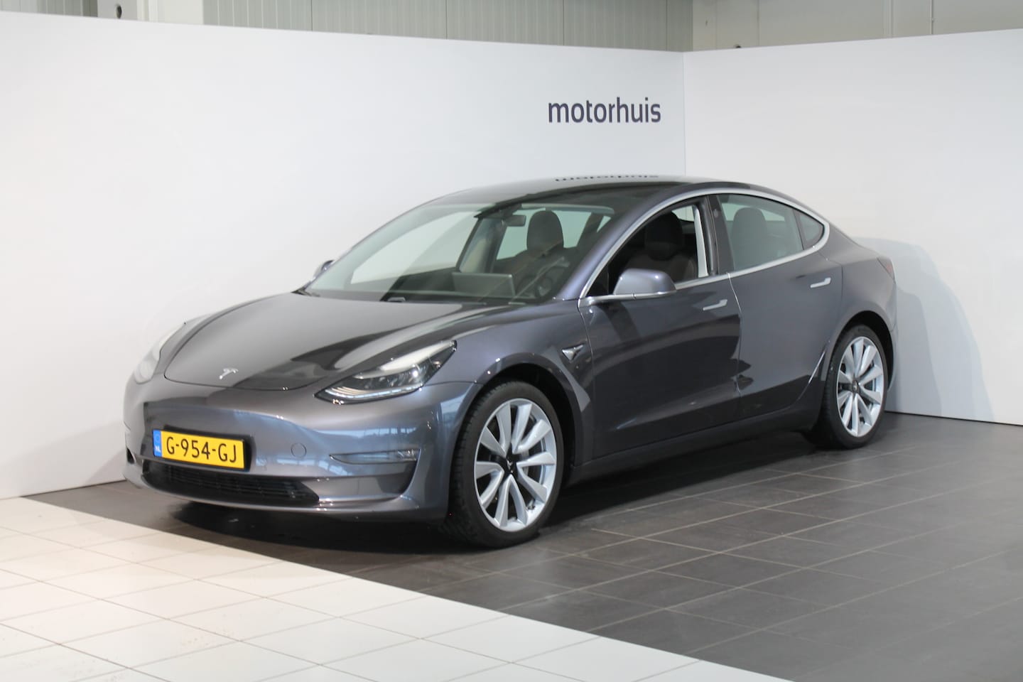 Tesla Model 3 - Long-Range Dual Motor AWD - AutoWereld.nl