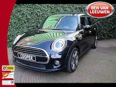 MINI Cooper - 1.5 Chili 60 Years F55 LCI 5-drs aut. met Pano.dak, Leder, LED, HK audio en 17"