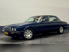 Jaguar Sovereign - 4.0 V8 LWB NL Auto