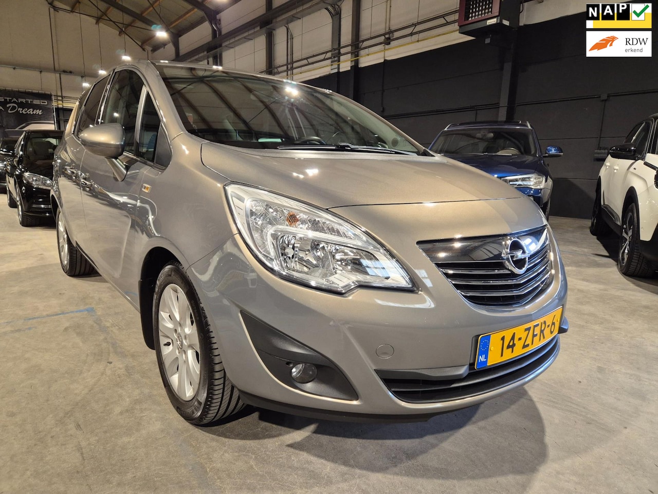 Opel Meriva - 1.4 Turbo Cosmo - 120 pk - NL Auto - Clima - Cruise - Trekhaak - AutoWereld.nl