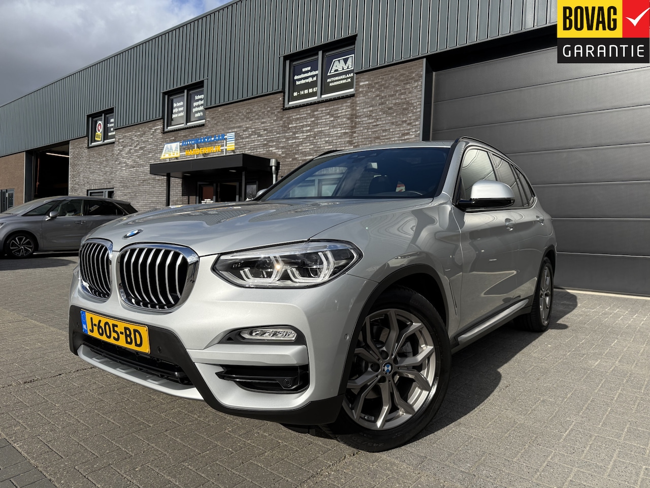 BMW X3 - sDrive20i Launch Edition High Executive | 2E EIGENAAR | 12MND GARANTIE | DAB | LED | NAVI - AutoWereld.nl