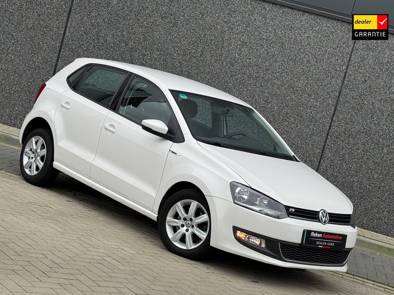 Volkswagen Polo - 1.2 TSI R-line 105 PK Cruise controle Clima - AutoWereld.nl