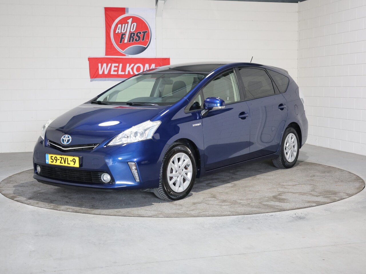 Toyota Prius Wagon - 1.8  Aspiration 1.8 Aspiration, 7 persoons, NL, Navi, Cruise, Trekhaak met fietsdrager, Volledig onderhoud - AutoWereld.nl