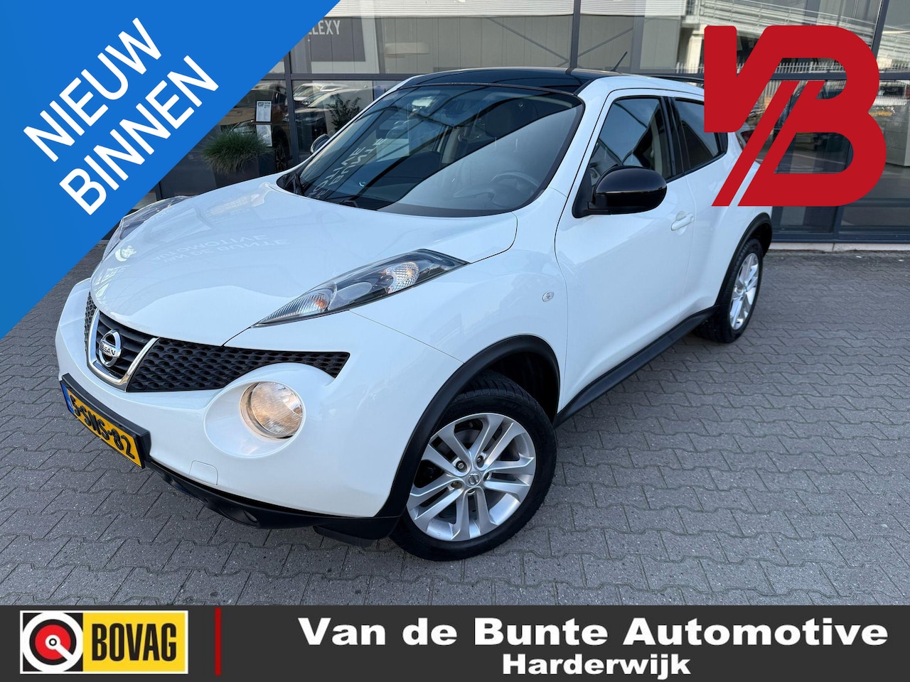 Nissan Juke - 1.6 Connect Edition *Trekhaak & Leer* - AutoWereld.nl