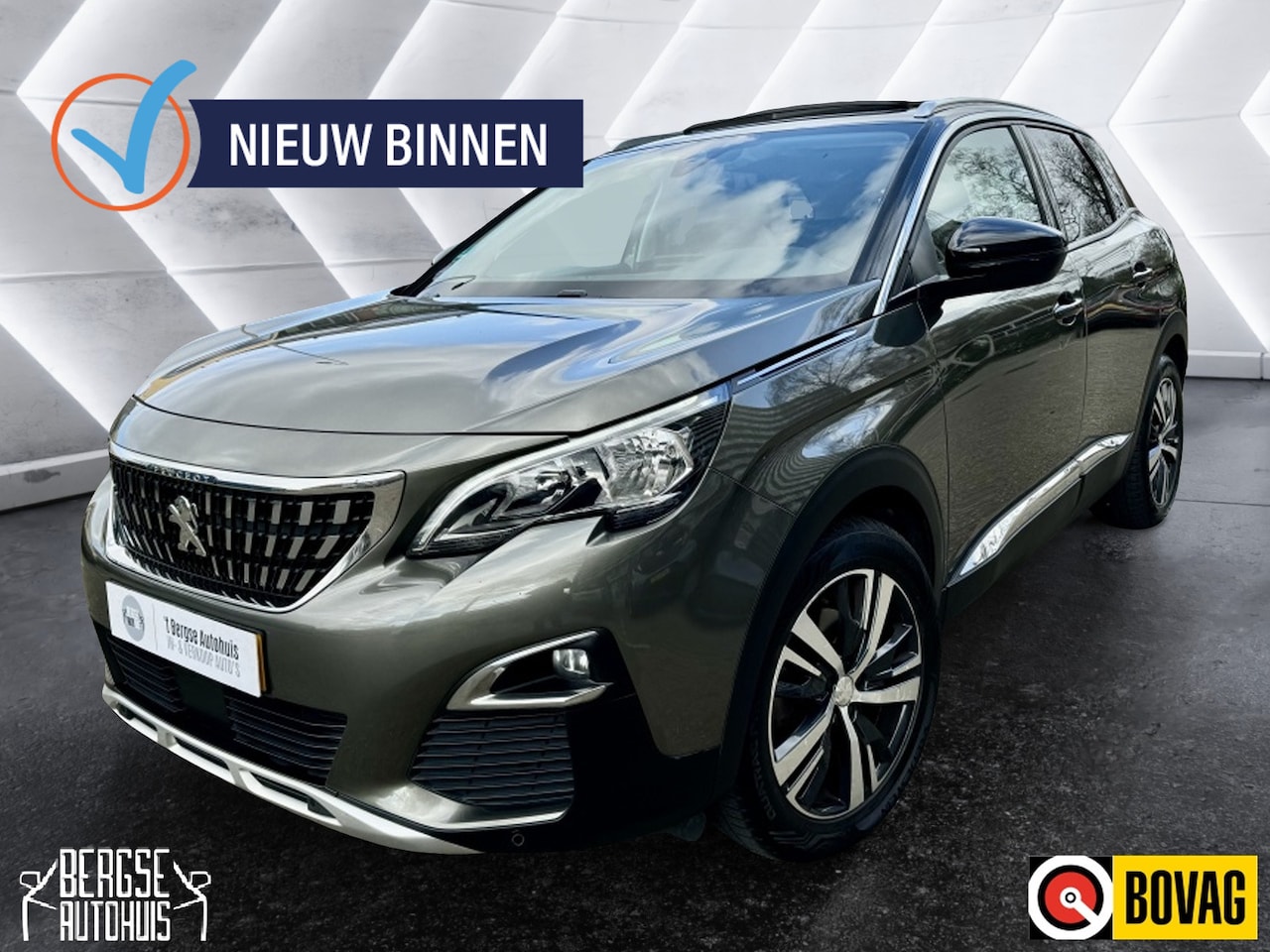 Peugeot 3008 - 1.2 PureT AGC Prem. PANO NAVI CARPLAY - AutoWereld.nl