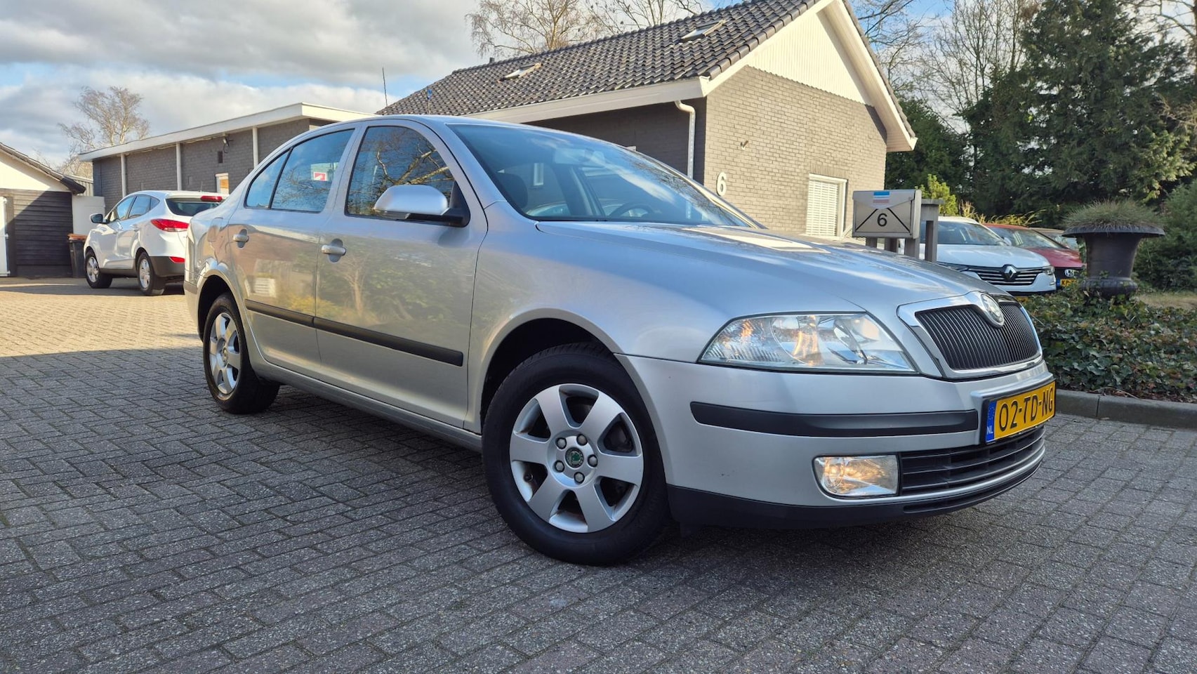 Skoda Octavia - 1.6 Ambiente MPI-AIRCO-BJ 2006 - AutoWereld.nl