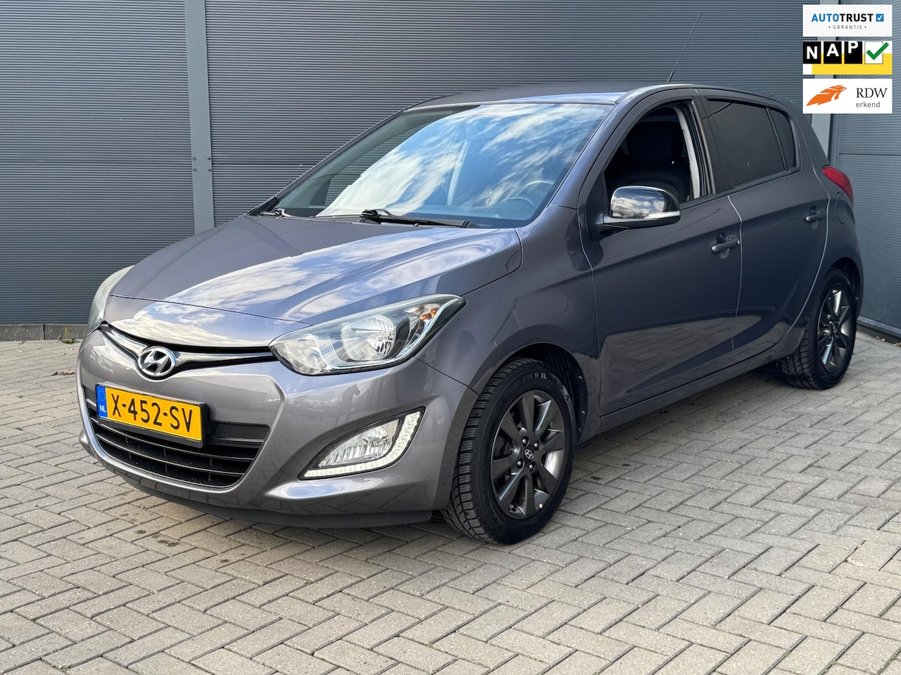 Hyundai i20 - 1.2 HP i-Motion / Led / Airco - AutoWereld.nl