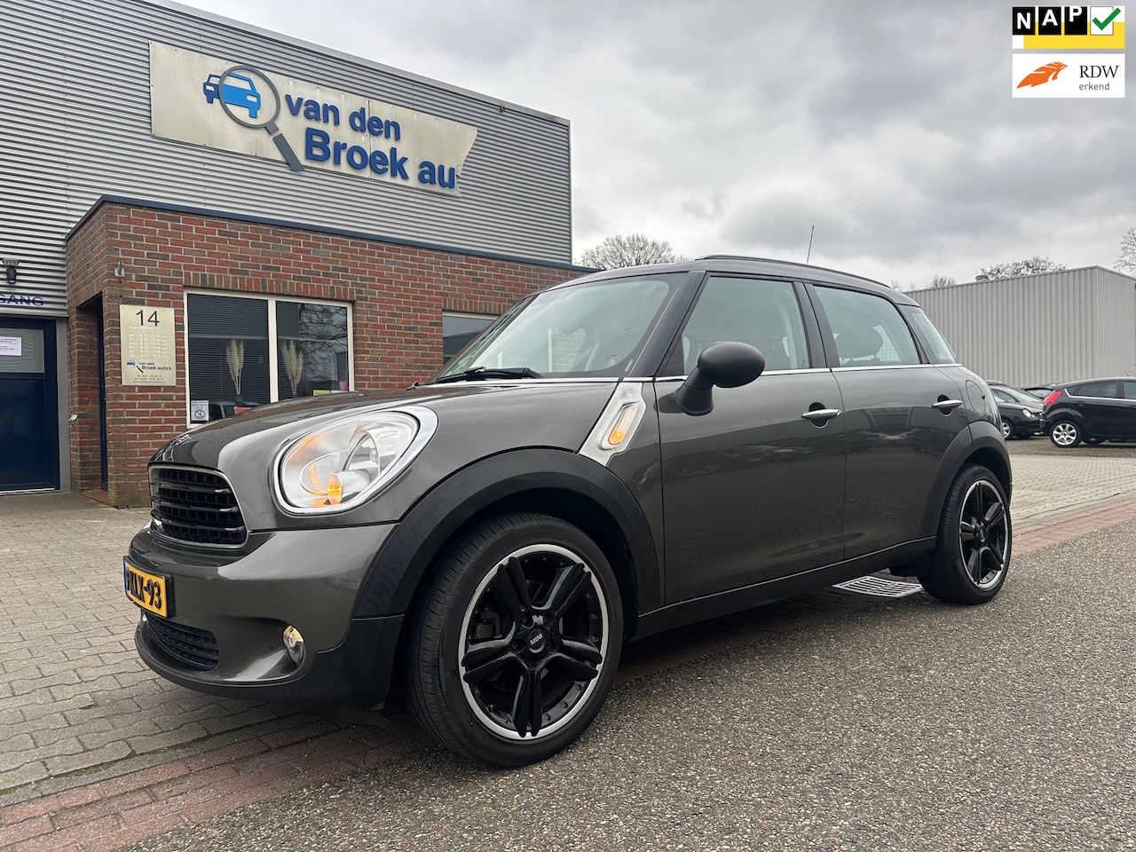 MINI Countryman - 1.6 One Holland Street Mini 1.6 One Holland Street - AutoWereld.nl