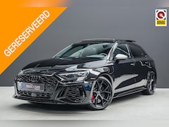 Audi RS3 - Sportback 2.5 400pk TFSI quattro |keramisch|panoramadak|matrix led|RS stoelen|Bang & Olufs