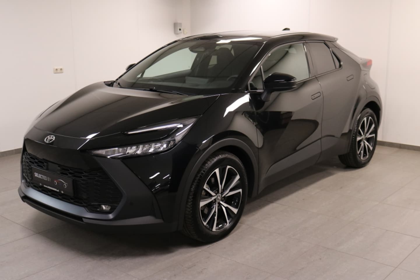 Toyota C-HR - 1.8 Hybrid 140 Dynamic - AutoWereld.nl