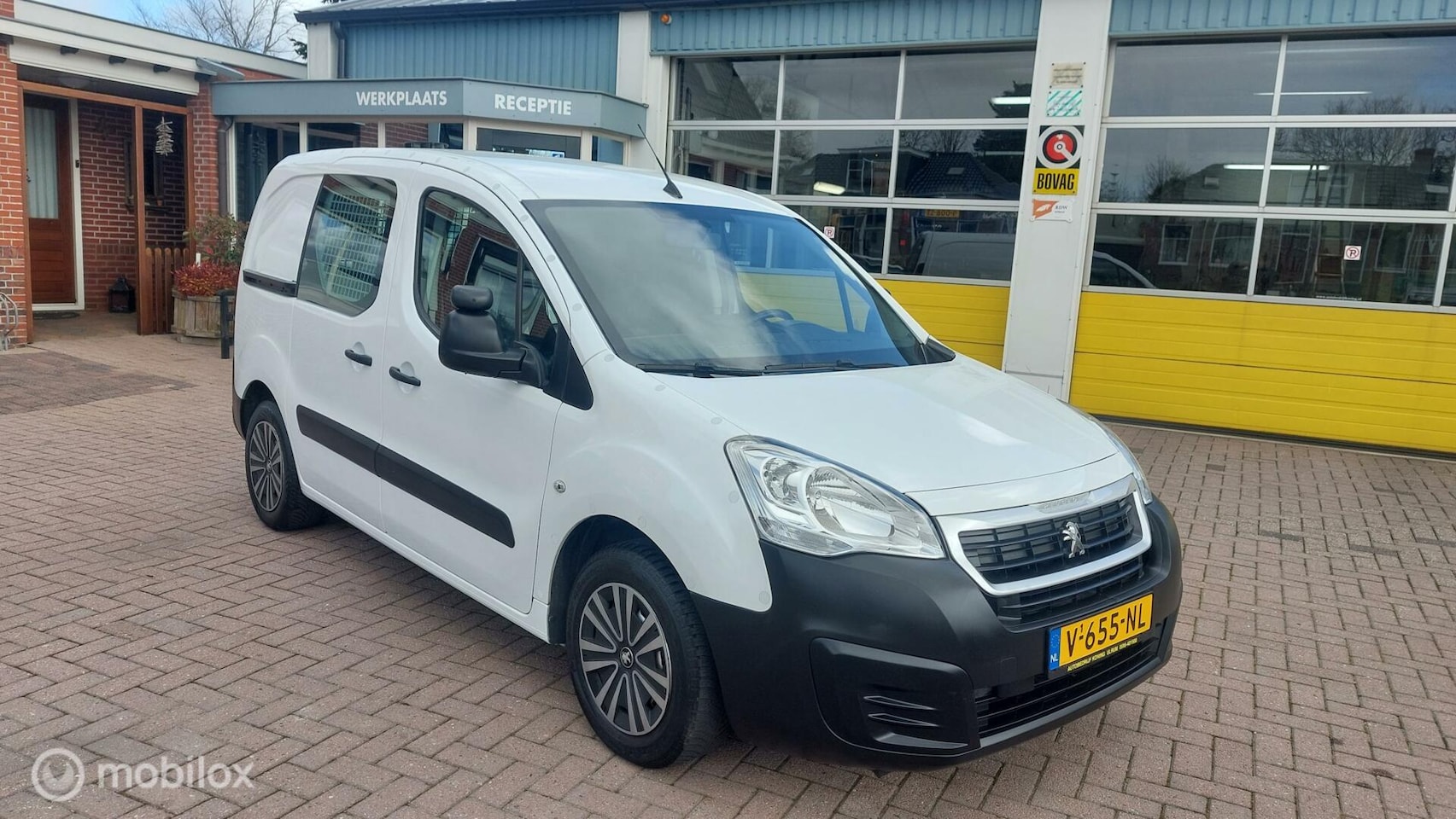Peugeot Partner - bestel 120 1.6 BlueHDi 100 L1 Premium Marge auto !! Ex kadaster - AutoWereld.nl