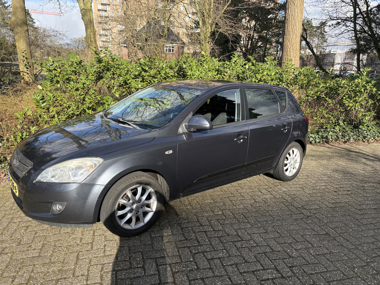 Kia Cee'd - 1.4 All Stars 1.4 All Stars - AutoWereld.nl