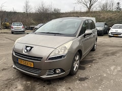 Peugeot 5008 - 2.0 HDiF ST 5p