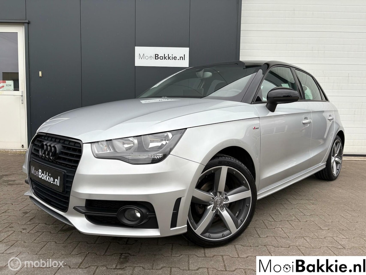 Audi A1 Sportback - 1.2 TFSI S-Line Apple Carplay / Nw ketting - AutoWereld.nl