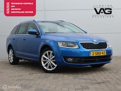 Skoda Octavia Combi - 1.4 TSI Canton LED Trekhaak Stoelverwarming