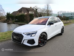 Audi S3 - 2.0 TFSI Quattro / Pano / RS stoelen / HUD / Ed. One