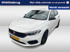 Fiat Tipo - 1.4 Street / 16" LMV / Navigatie / Cruise Control / Airco