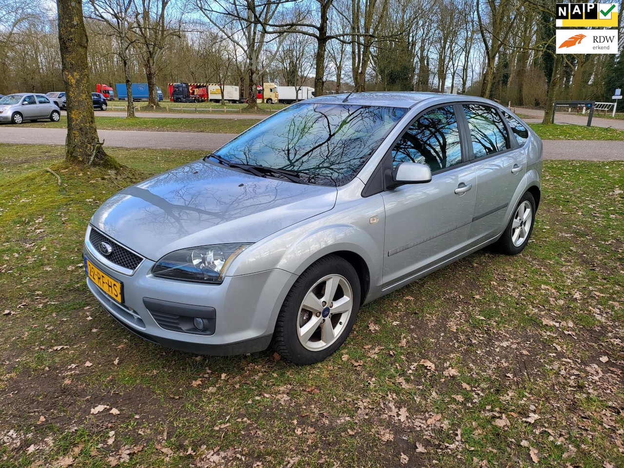 Ford Focus - 1.6-16V First Edition 1.6-16V First Edition, Airco, Apk 03-2026, Inruilkoopje - AutoWereld.nl