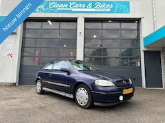 Opel Astra - 1.6 Club automaat