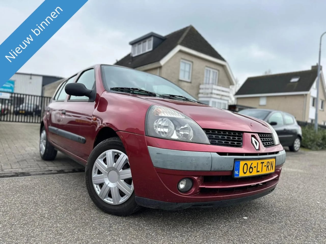 Renault Clio - 1.2 Expression 1.2 Expression - AutoWereld.nl